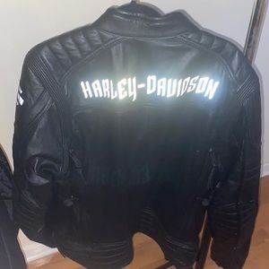Harley Davidson Authentic Leather Motorcycle Jacket with Detachable Shell Liner